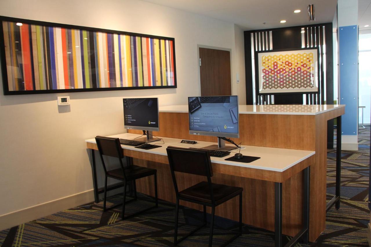 Holiday Inn Express & Suites - Phoenix - Airport North By Ihg Kültér fotó