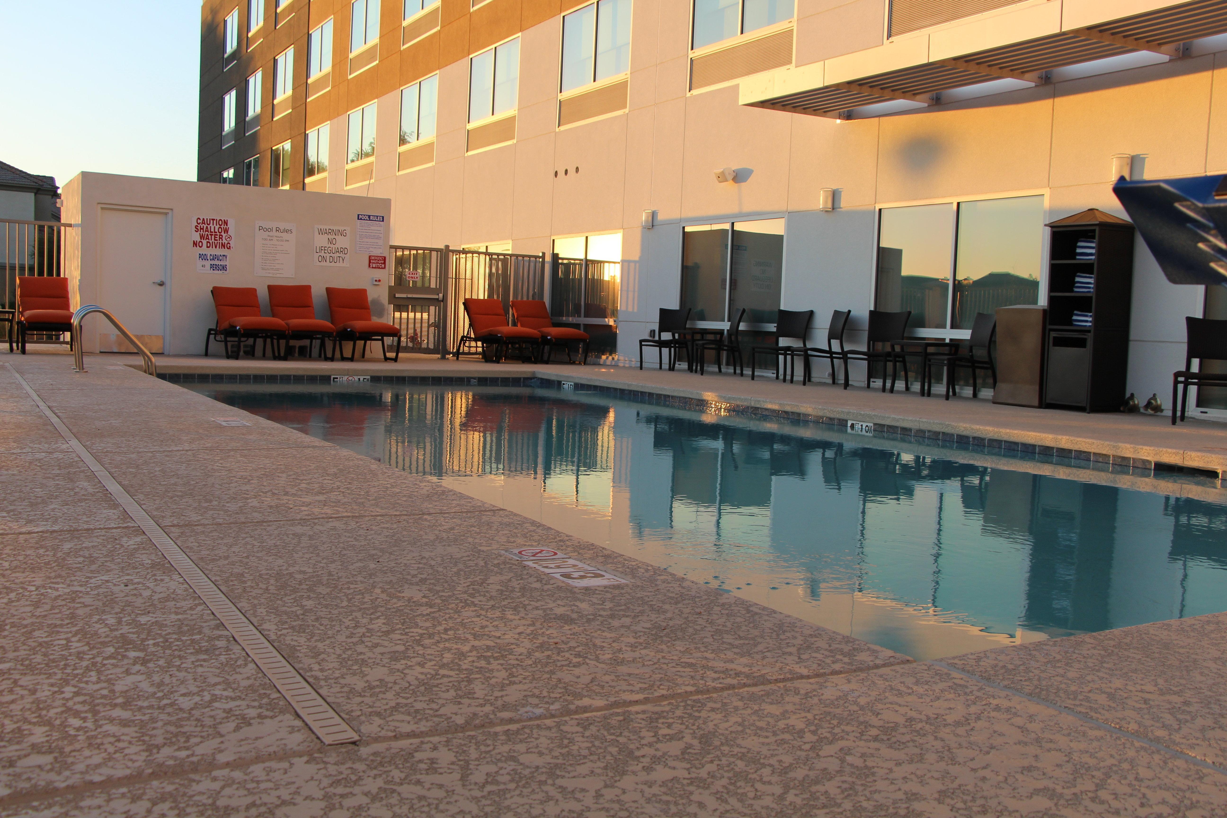 Holiday Inn Express & Suites - Phoenix - Airport North By Ihg Kültér fotó