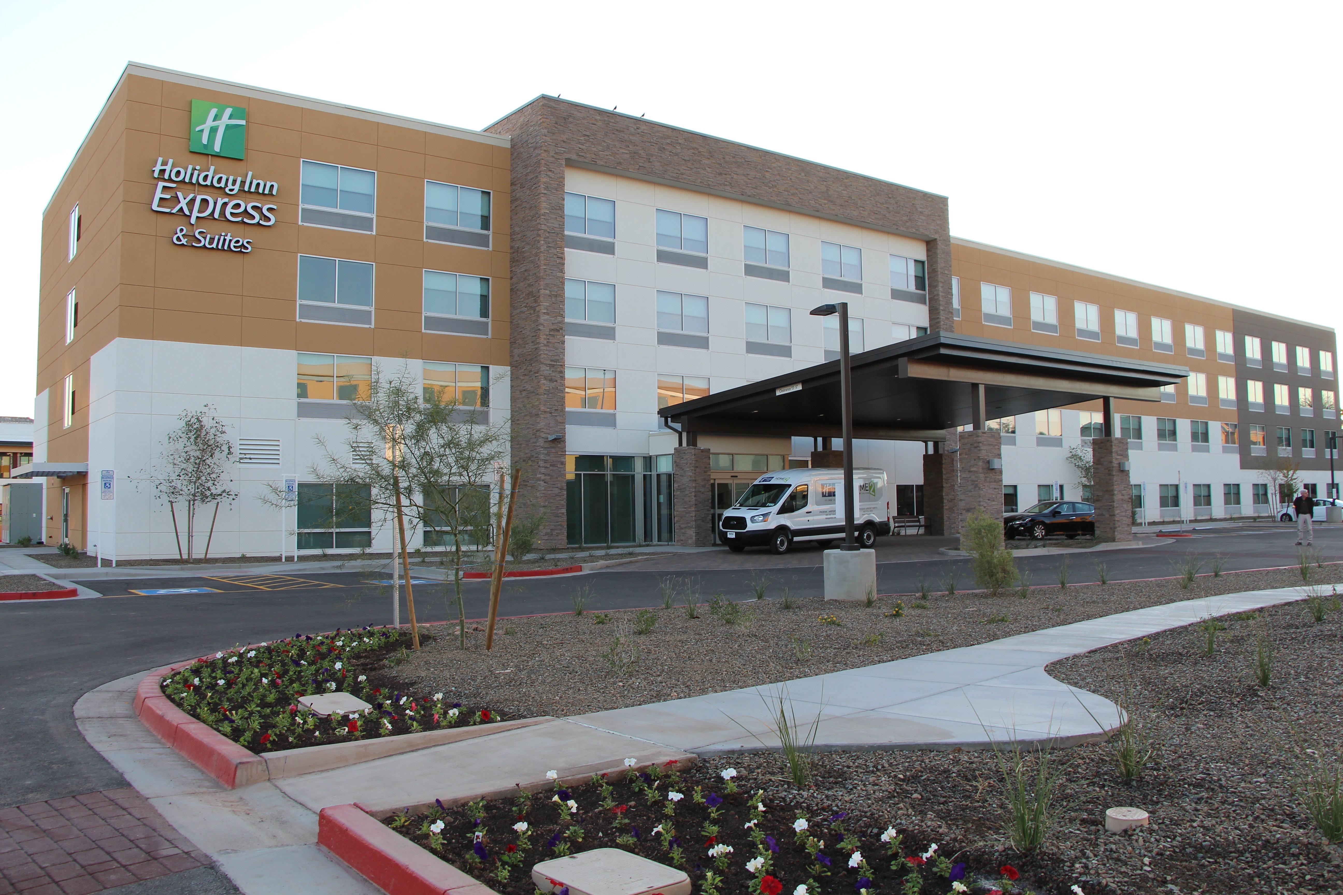 Holiday Inn Express & Suites - Phoenix - Airport North By Ihg Kültér fotó